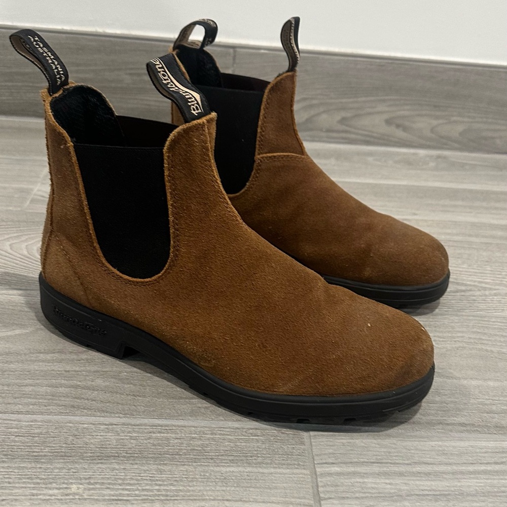 Blundstone’s Originals Men’s Boots Tan Brown Suede Great Condition Size US 10